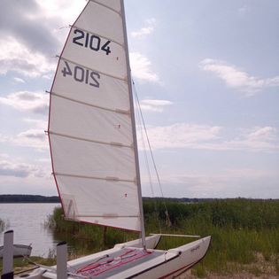 Katamaraani rent, lisaks soovi korral purjeõpe